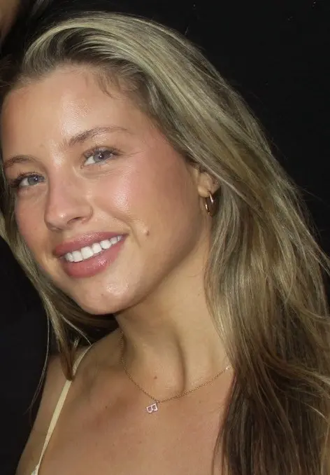 Portrait of Bebee Wood